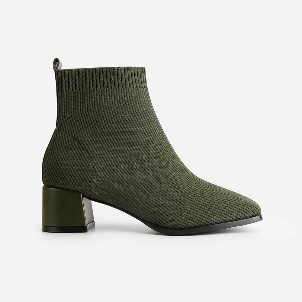 NEW Libby by TIJN in olive. Too big for me but perfect for you!